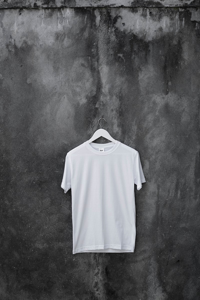 Klassisches ozeanblaues Poloshirt aus Piqué-Stoff